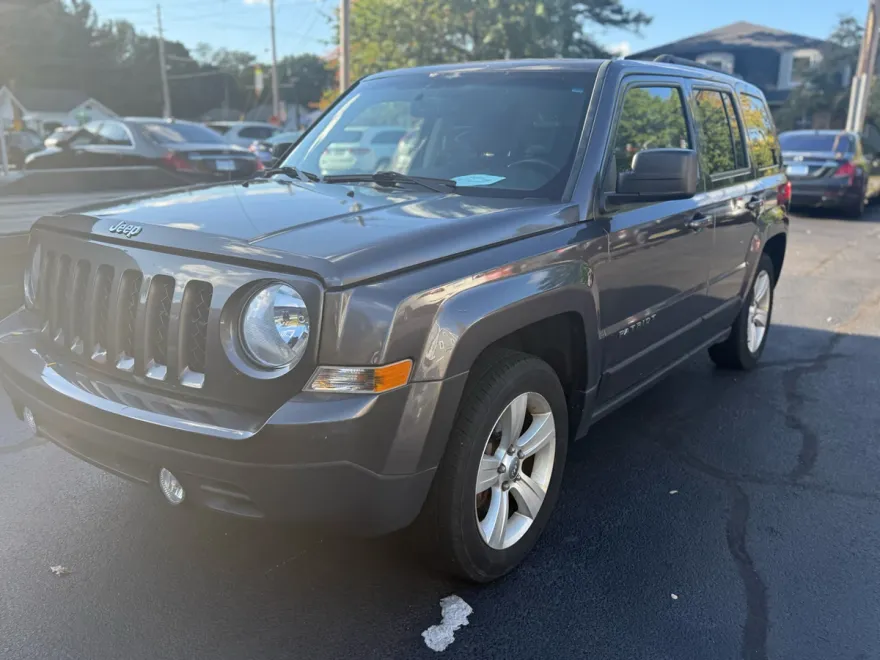 2014 Jeep Patriot Latitude photo 1