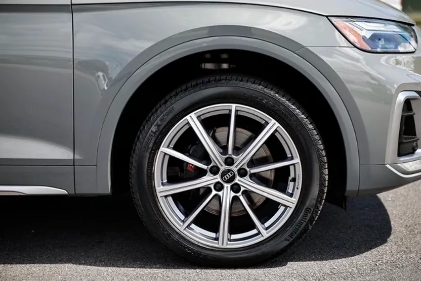 2022 Audi SQ5 Premium photo 1