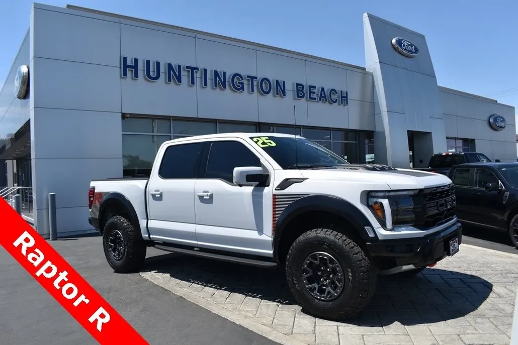 2025 Ford F-150 Raptor photo 1