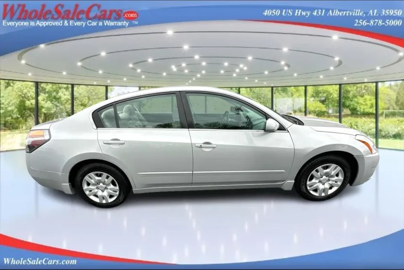 2012 Nissan Altima photo 1