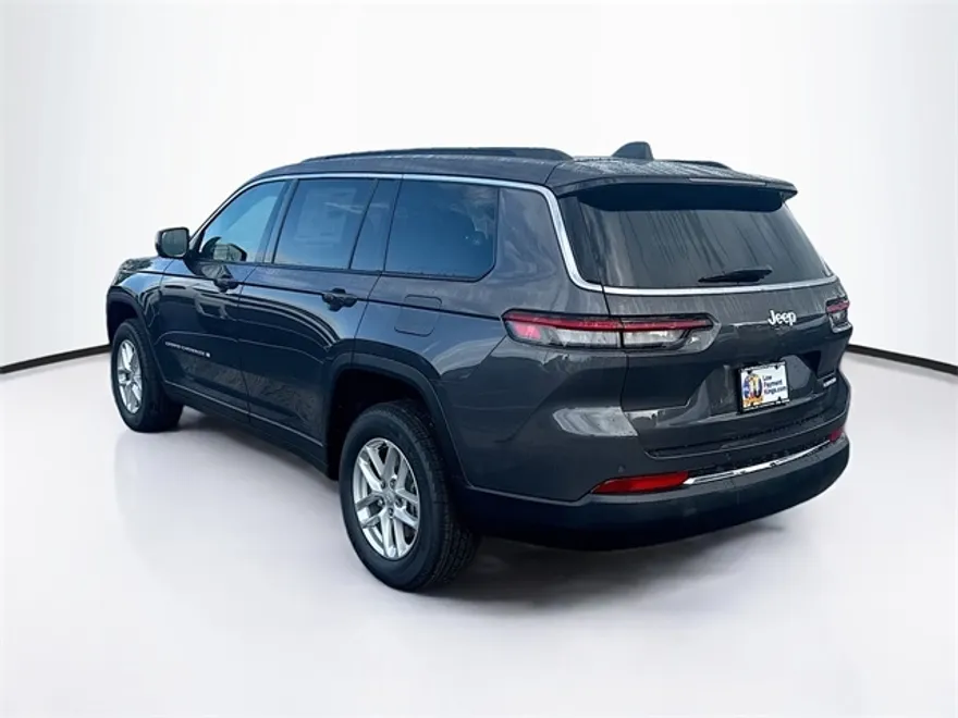 2025 Jeep Grand Cherokee Laredo X photo 1