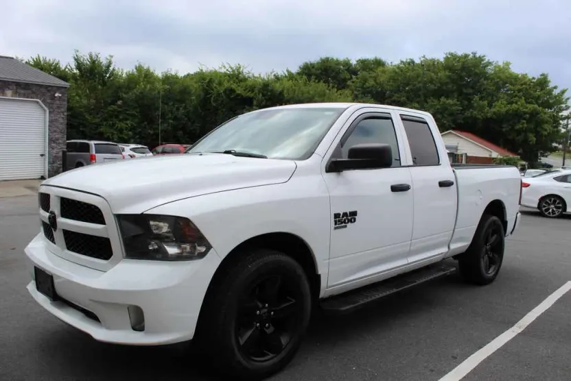 2019 Ram 1500 Classic Express photo 1