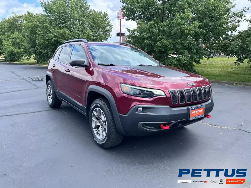 2021 Jeep Cherokee Trailhawk photo 1