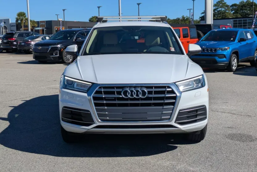 2019 Audi Q5 Premium photo 1