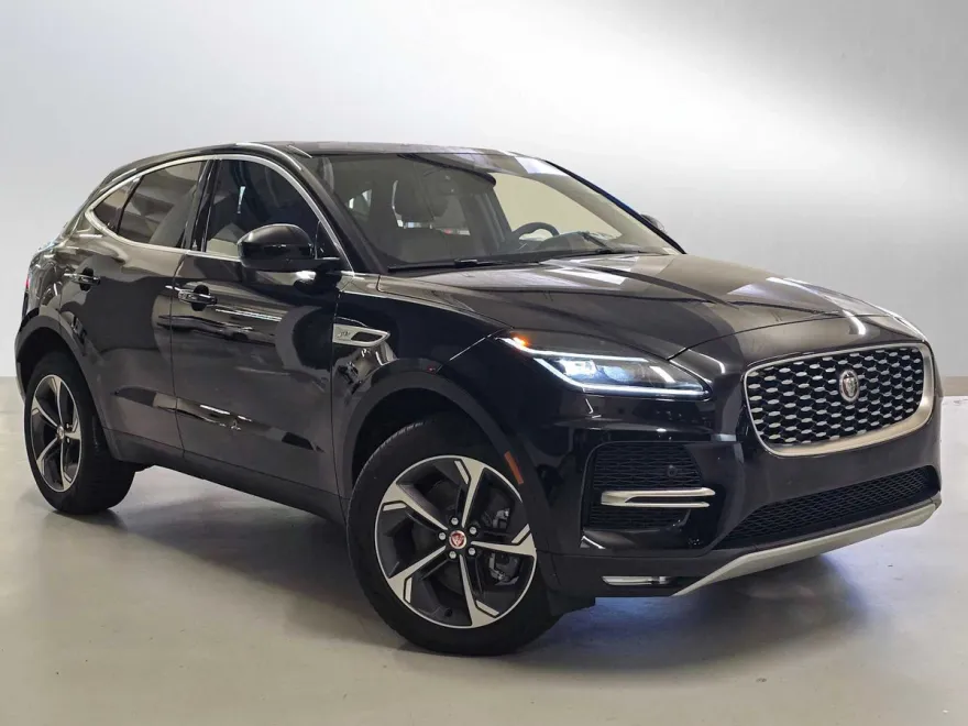 2023 Jaguar E-PACE P250 SE photo 1