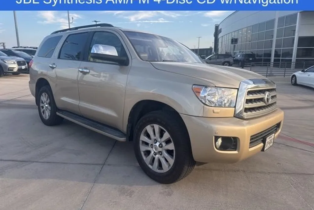 2010 Toyota Sequoia Platinum photo 1