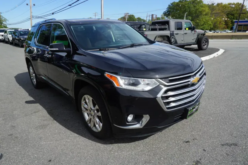 2019 Chevrolet Traverse High Country photo 1