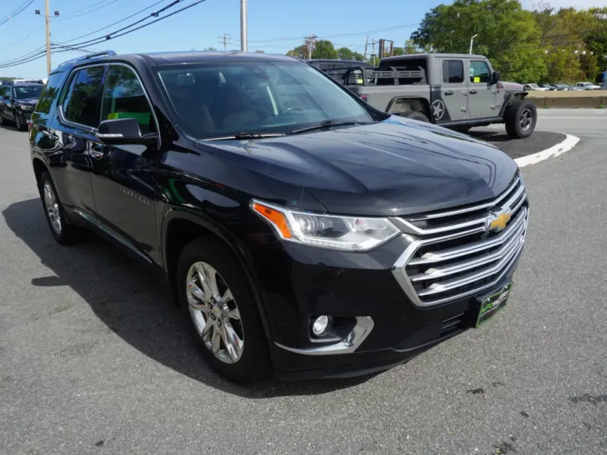 2019 Chevrolet Traverse High Country photo 1