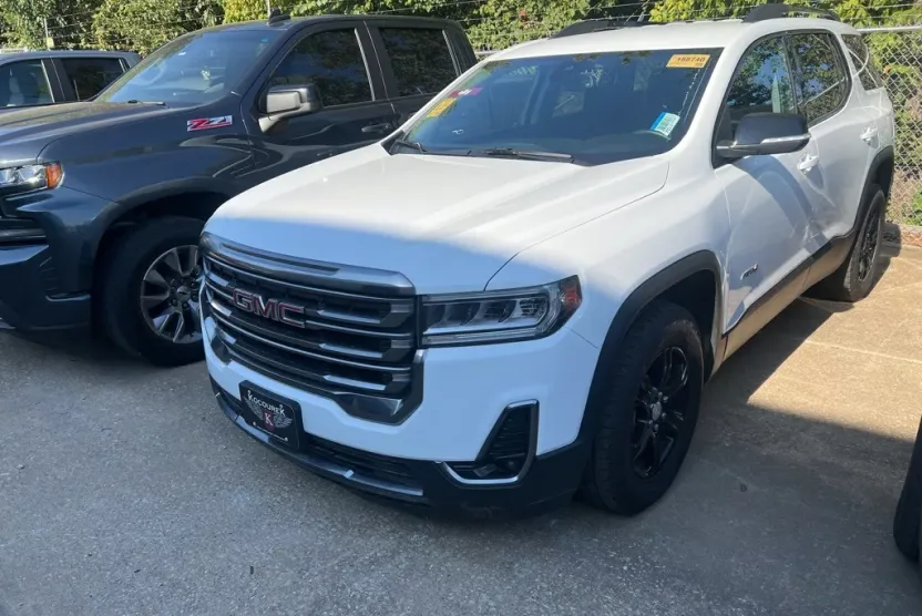 2023 Gmc Acadia AT4 photo 1
