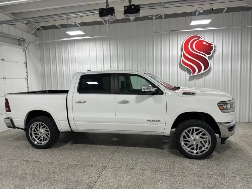2022 Ram 1500 Laramie photo 1