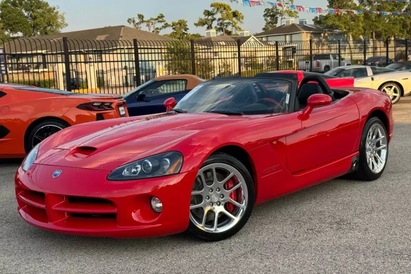 2005 Dodge Viper SRT10 photo 1