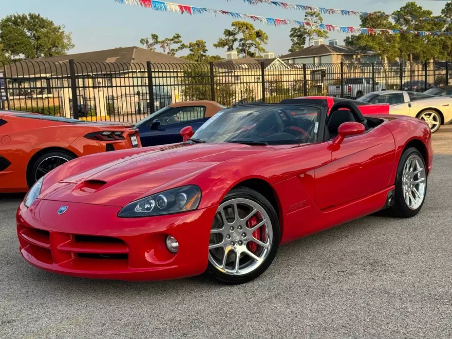 2005 Dodge Viper SRT10 photo 1