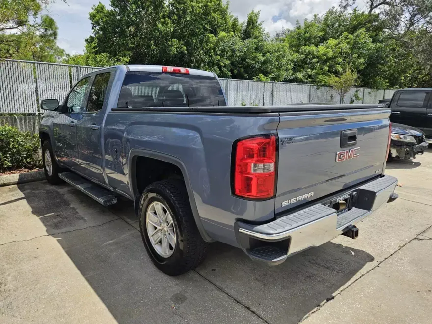 2016 Gmc Sierra 1500 SLE photo 1