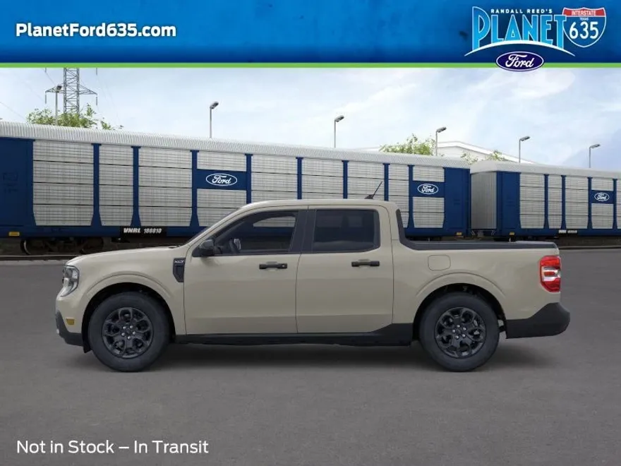 2025 Ford Maverick XLT photo 1