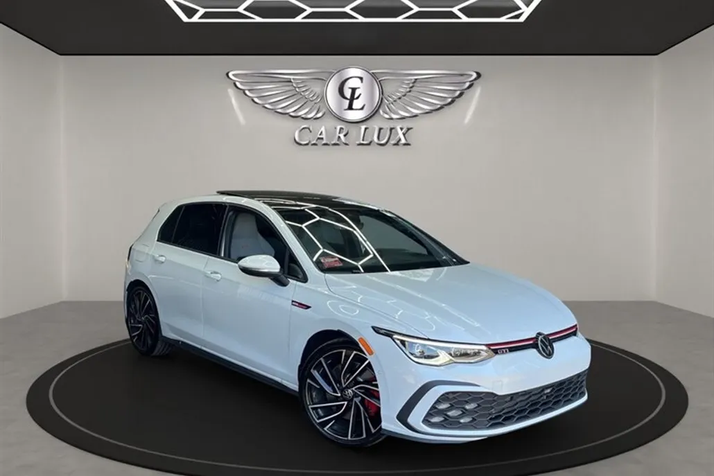 2024 Volkswagen Golf GTI Autobahn photo 1