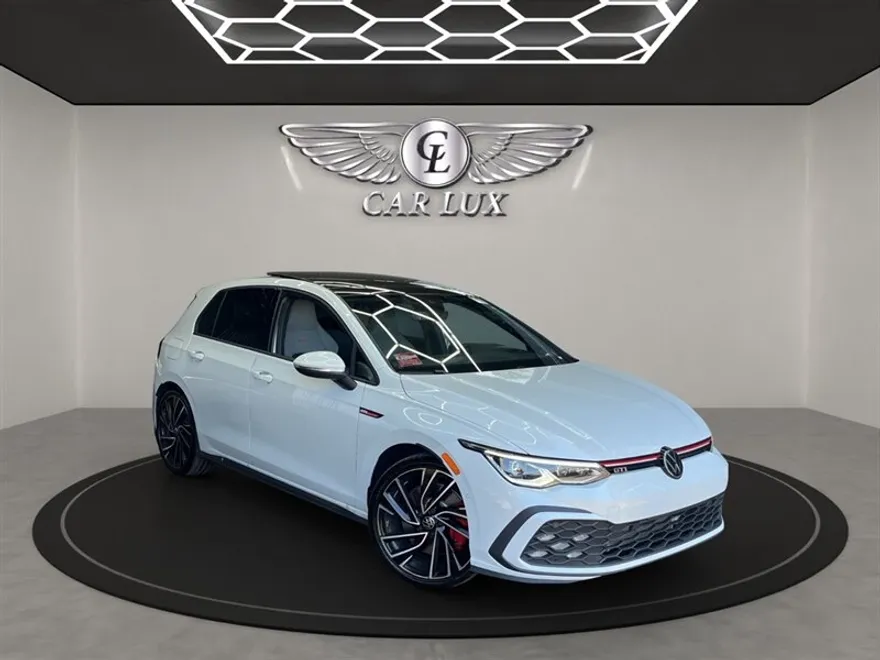 2024 Volkswagen Golf GTI Autobahn photo 1