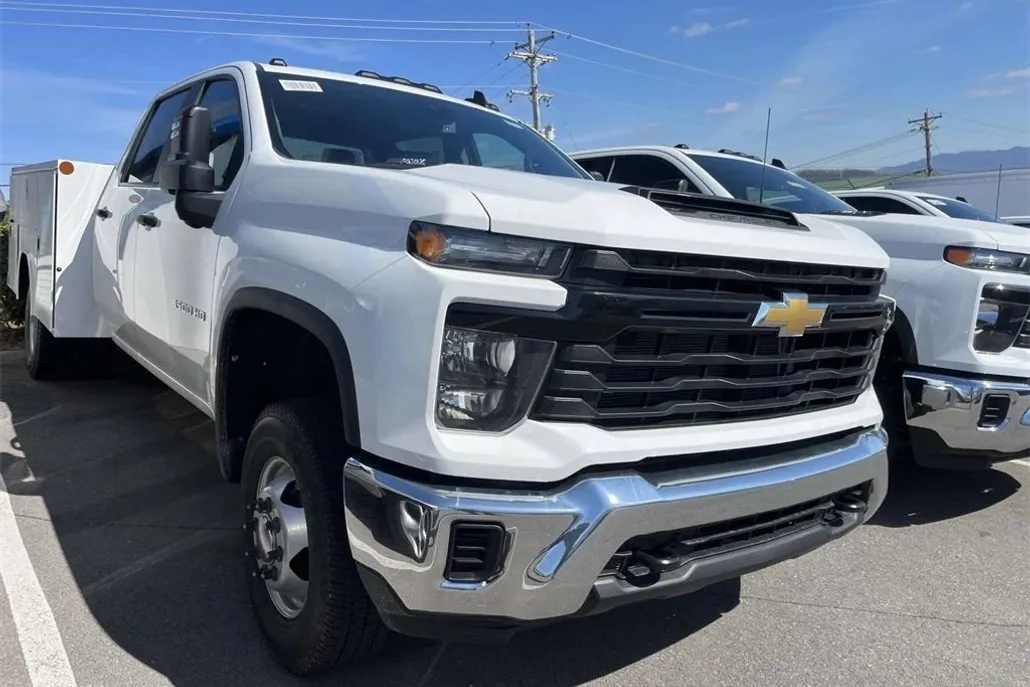 2024 Chevrolet Silverado 3500HD Work Truck photo 1