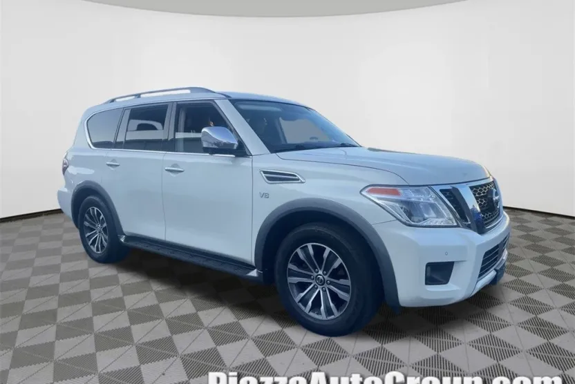 2020 Nissan Armada SL photo 1