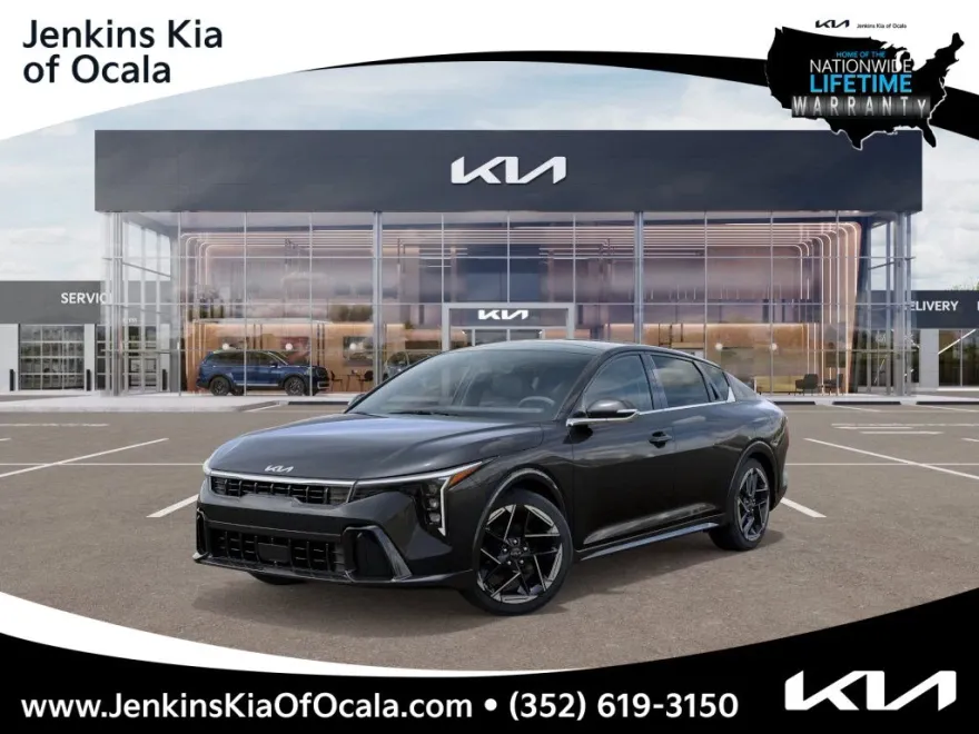 2025 Kia K4 GT-Line photo 1