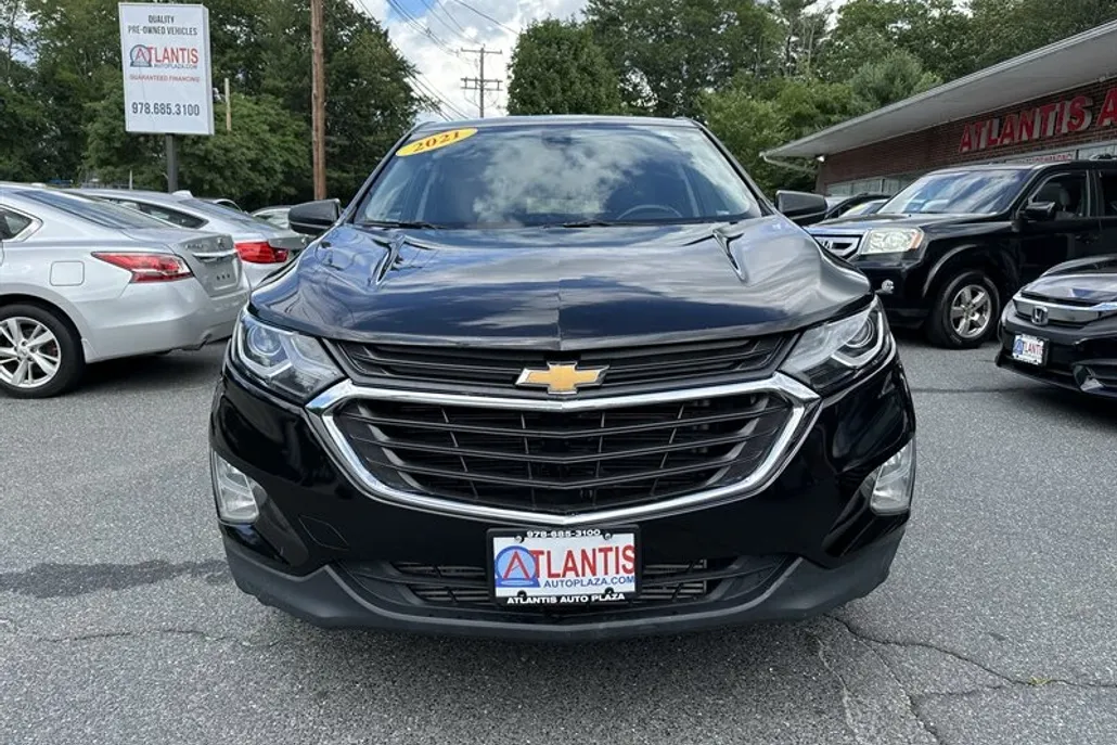 2021 Chevrolet Equinox LT photo 1