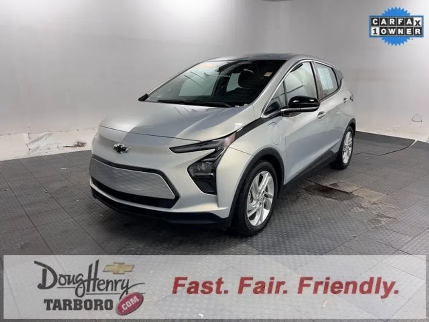 2023 Chevrolet Bolt EV 1LT photo 1