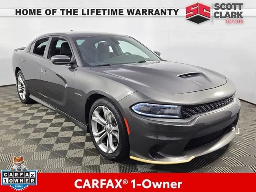 2020 Dodge Charger R/T photo 1