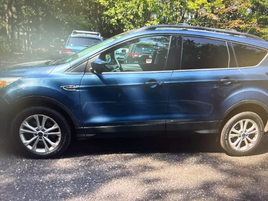 2018 Ford Escape SEL photo 1