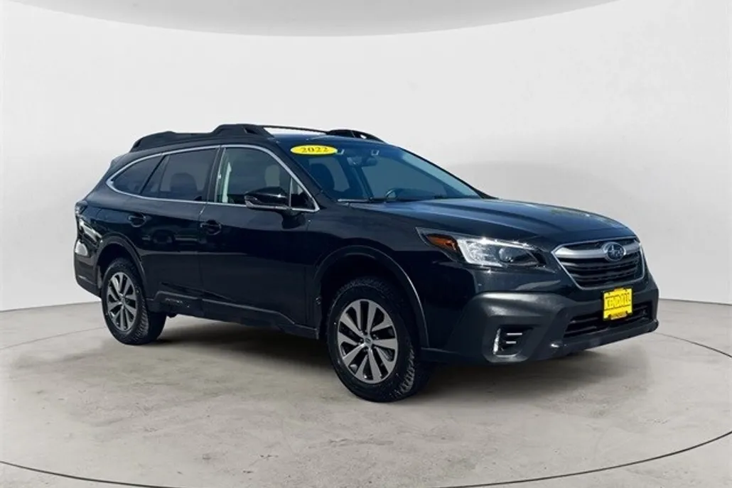 2022 Subaru Outback Premium photo 1