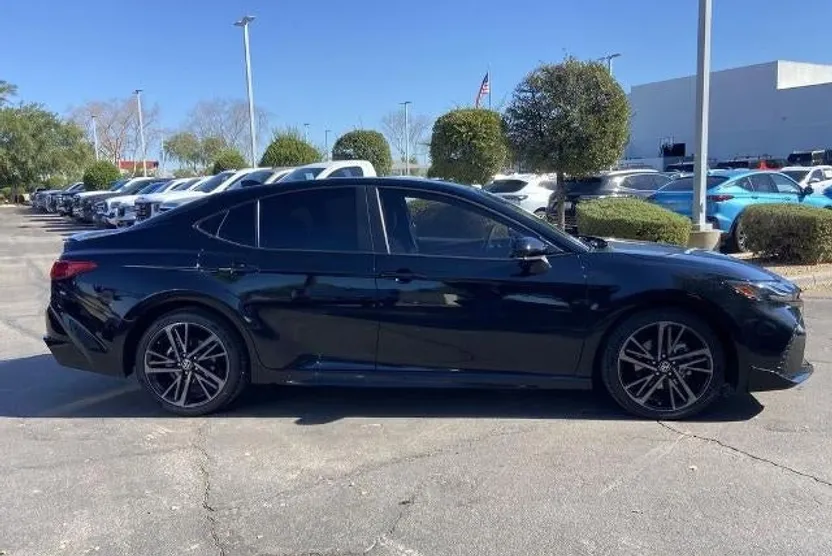 2025 Toyota Camry XSE photo 1