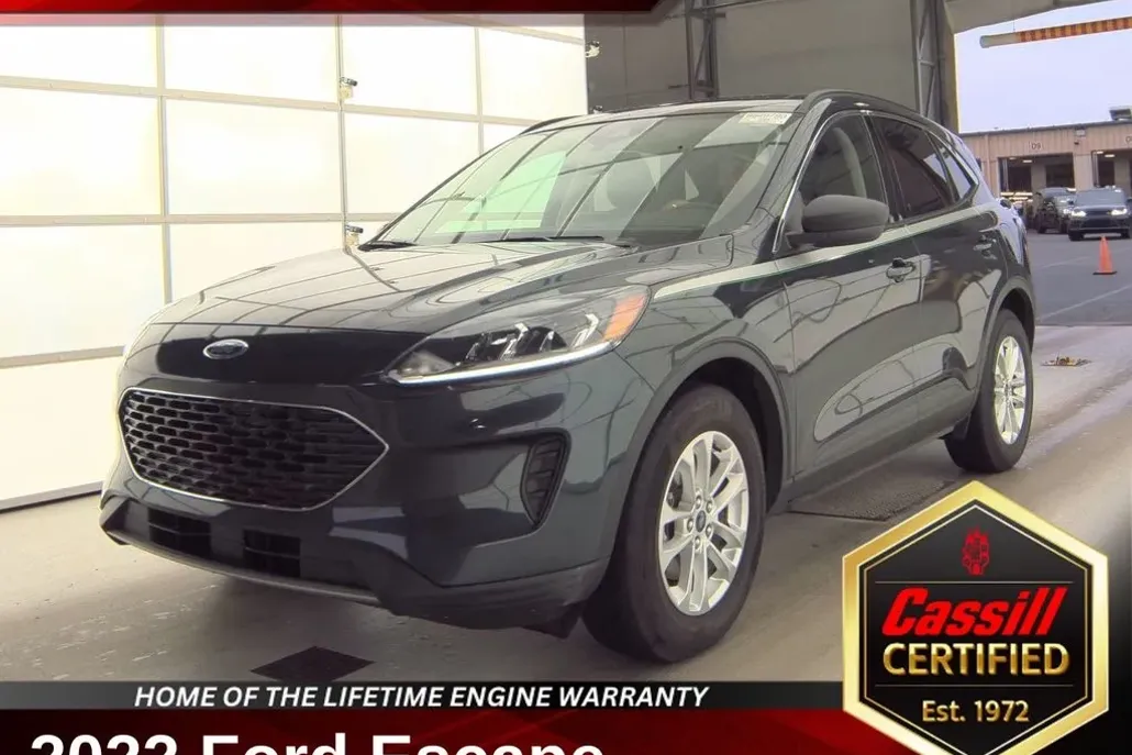 2022 Ford Escape SE photo 1