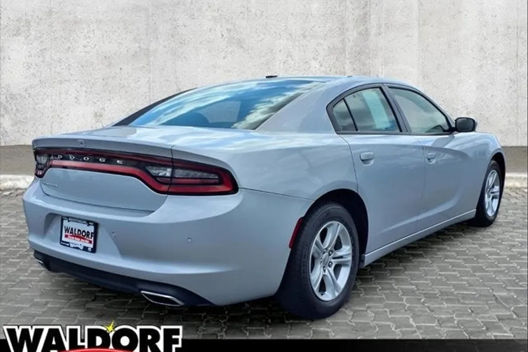 2021 Dodge Charger SXT photo 1