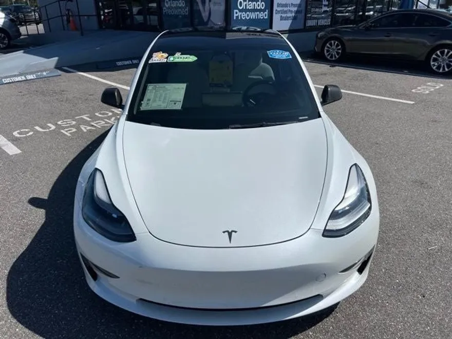 2022 Tesla Model 3 Performance photo 3