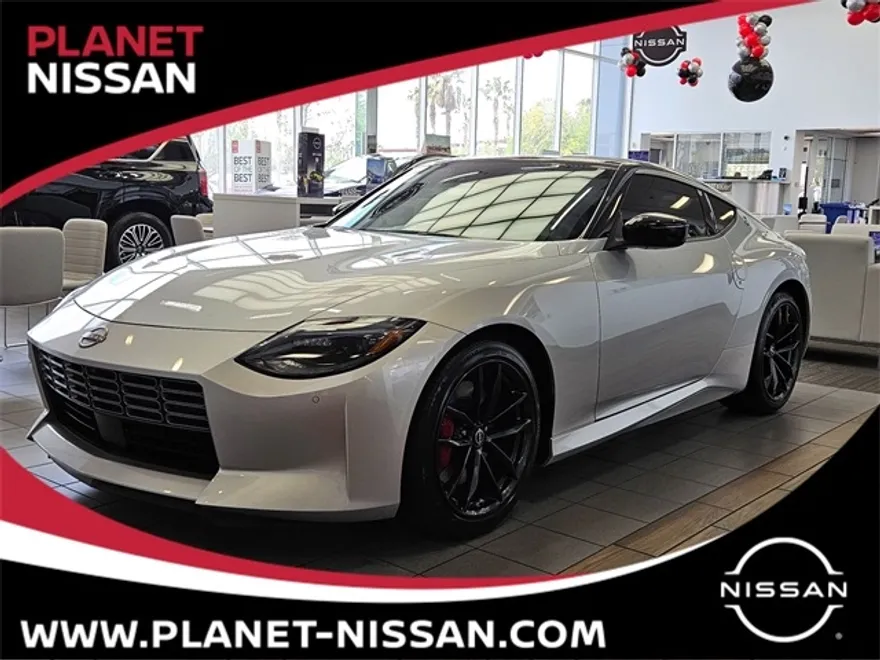 2025 Nissan Z Performance photo 1