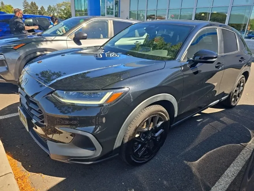 2023 Honda HR-V Sport photo 1