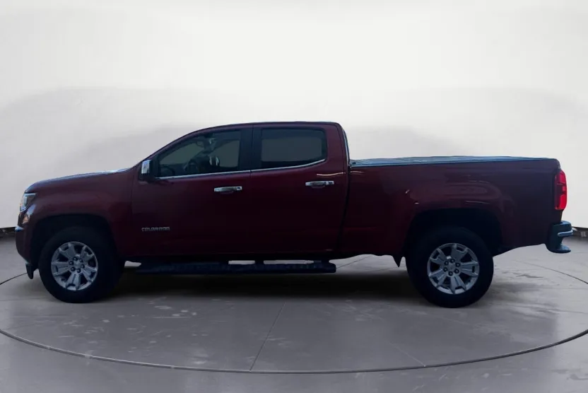 2019 Chevrolet Colorado LT photo 1