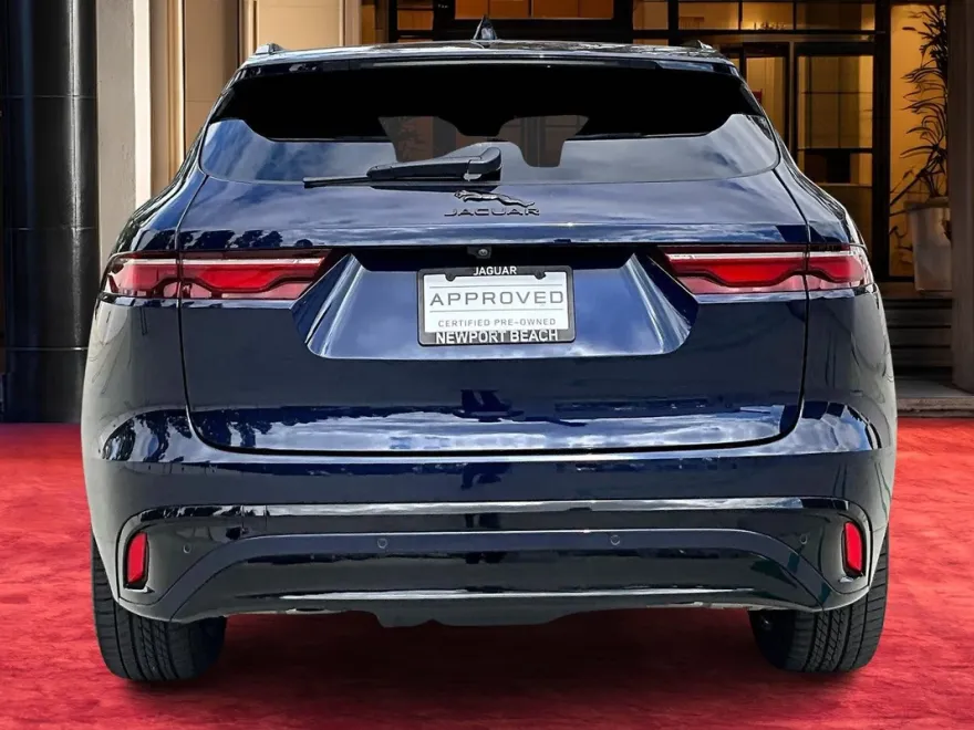 2025 Jaguar F-PACE P250 R-Dynamic S photo 1