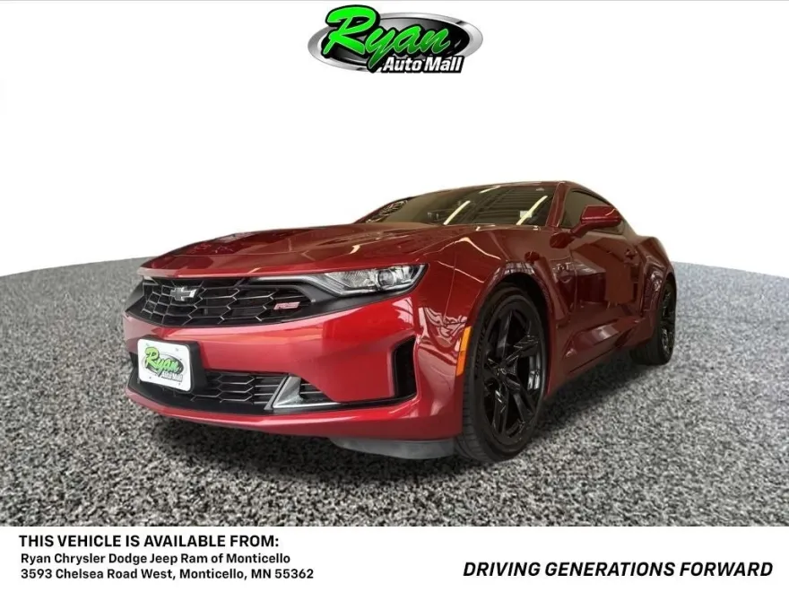 2021 Chevrolet Camaro LT1 photo 1