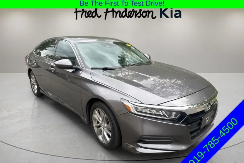 2018 Honda Accord LX photo 1