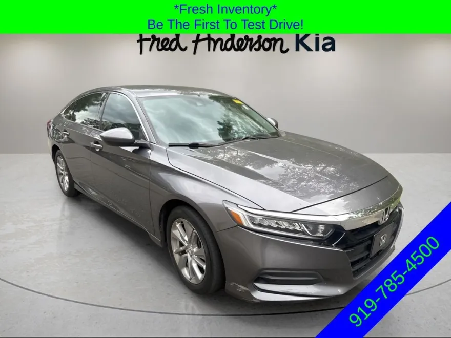 2018 Honda Accord LX photo 1