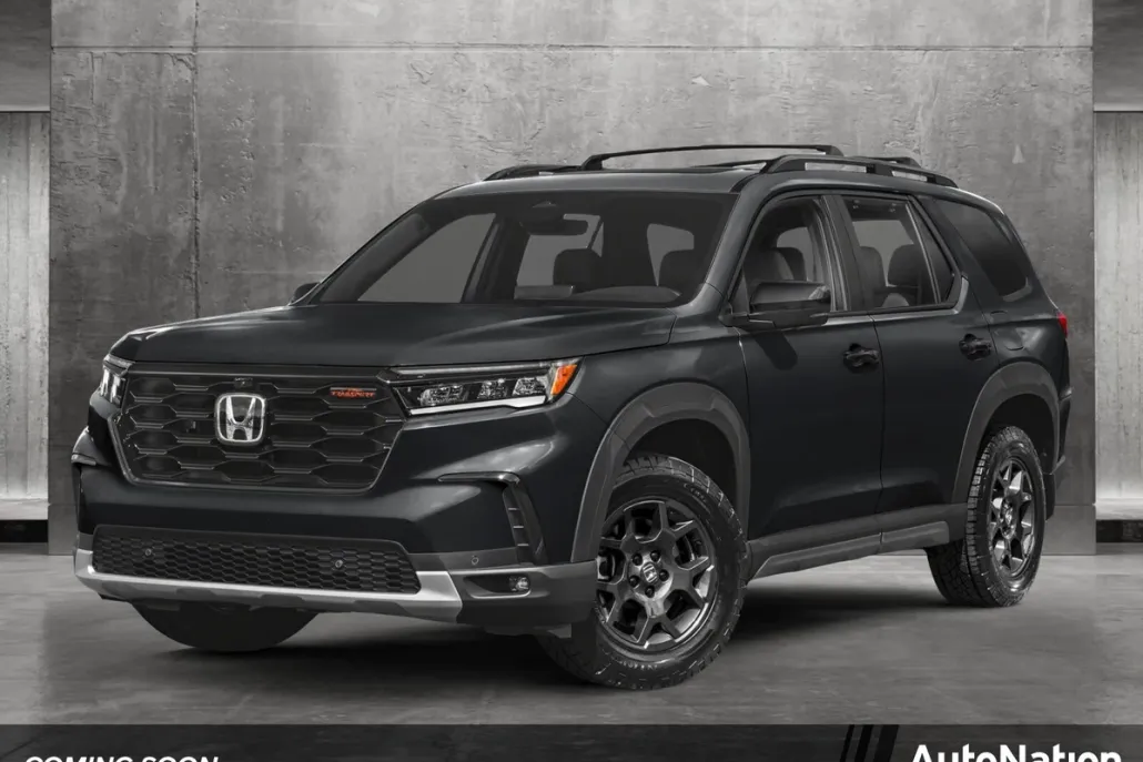 2025 Honda Pilot TrailSport photo 1