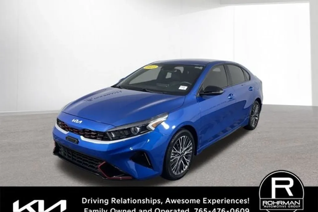 2023 Kia Forte GT-Line photo 1