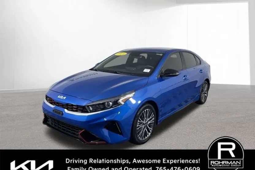2023 Kia Forte GT-Line photo 1