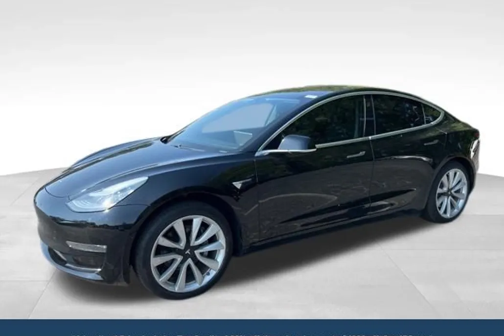 2018 Tesla Model 3 Mid Range photo 1