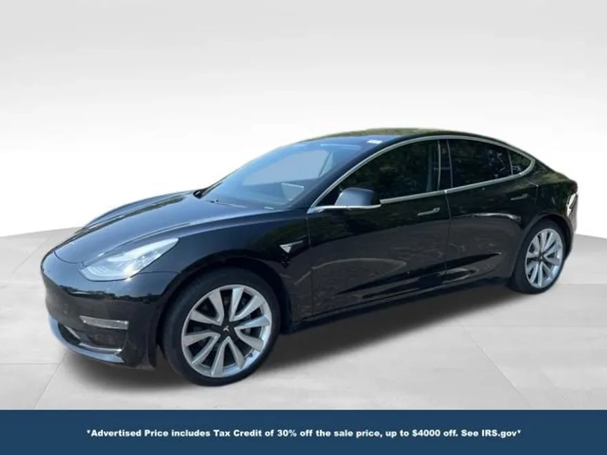 2018 Tesla Model 3 Mid Range photo 1