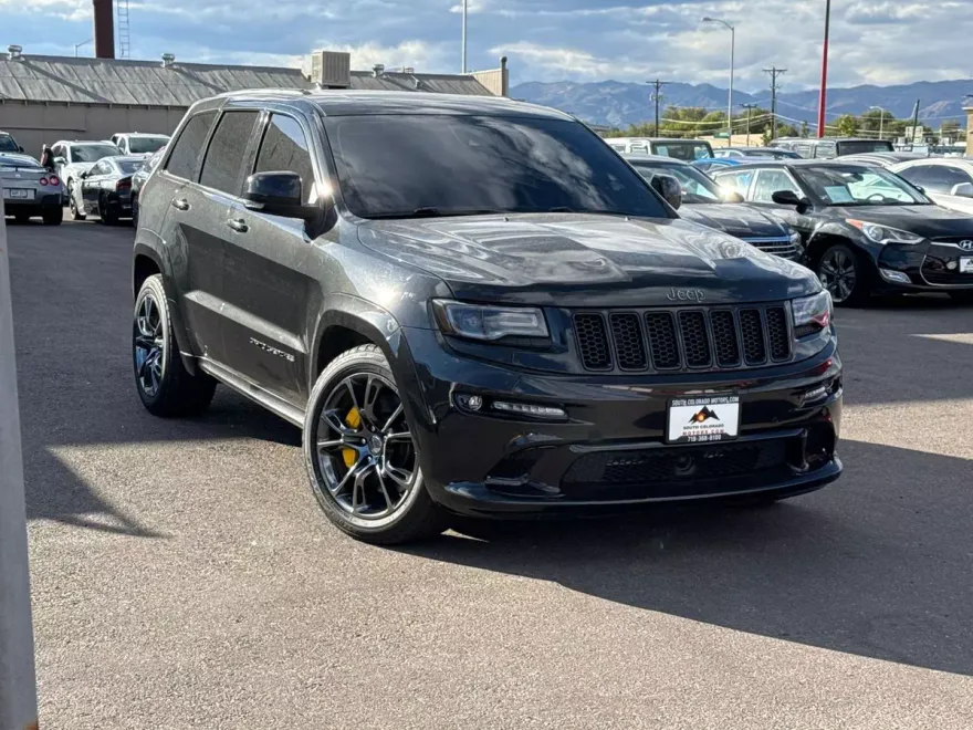 2015 Jeep Grand Cherokee SRT8 photo 1