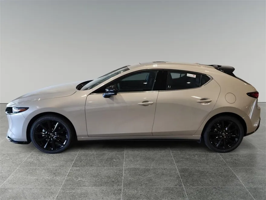 2025 Mazda Mazda3 Hatchback 2.5 Turbo Premium Plus photo 1