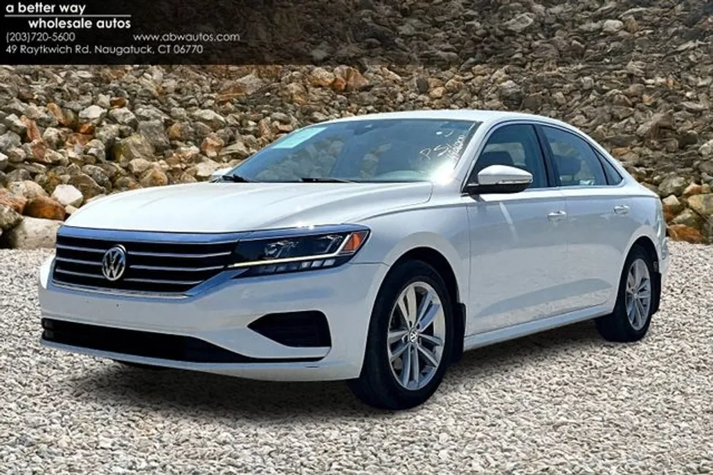 2020 Volkswagen Passat SE photo 1