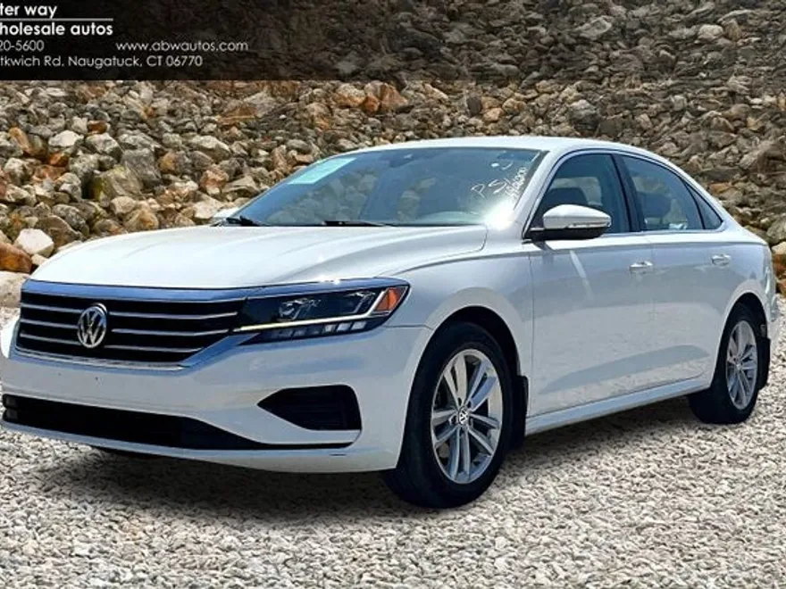 2020 Volkswagen Passat SE photo 1