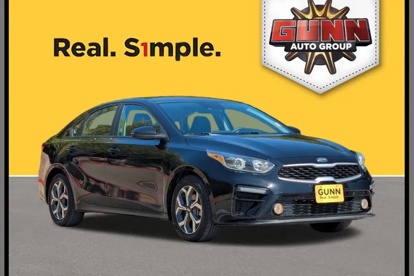 2021 Kia Forte LXS photo 1