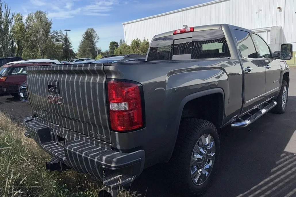 2018 Gmc Sierra Denali photo 1